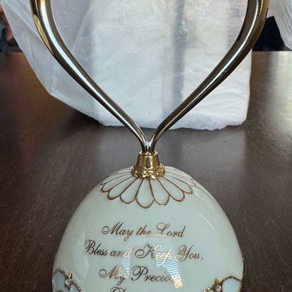 Gold and White Heart-Shaped Keepsake